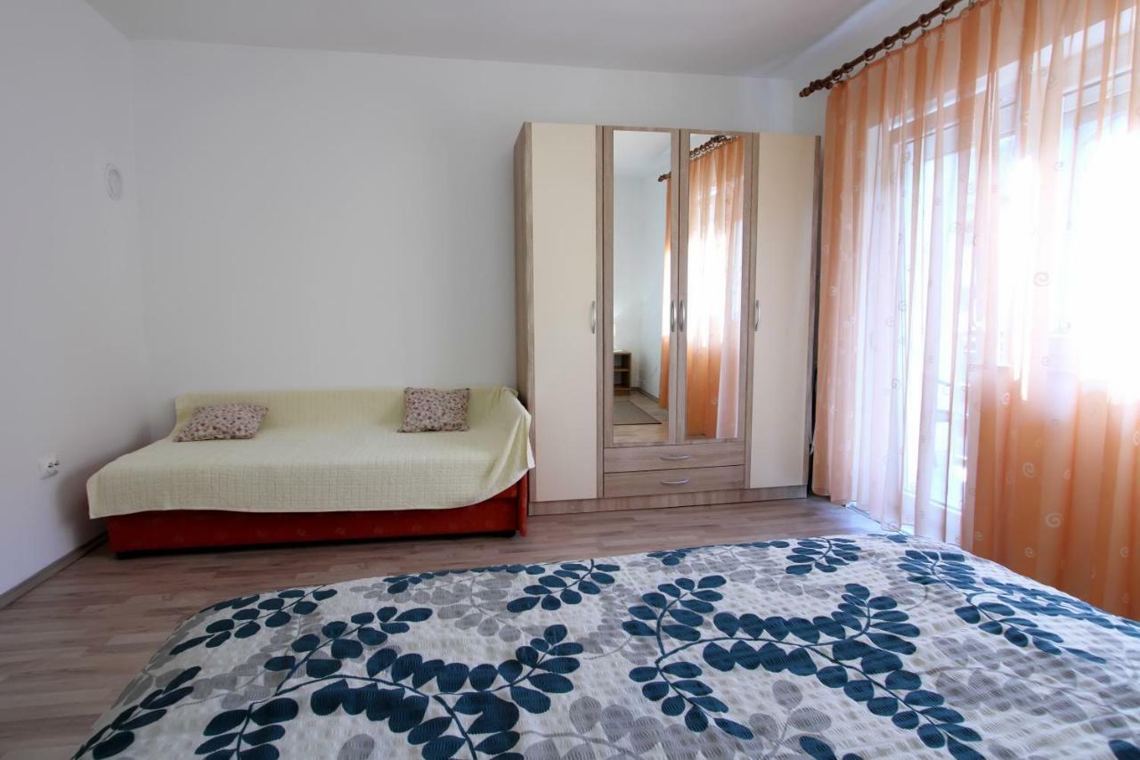 Nikolina I Katarina Apartment Otocac Exterior photo